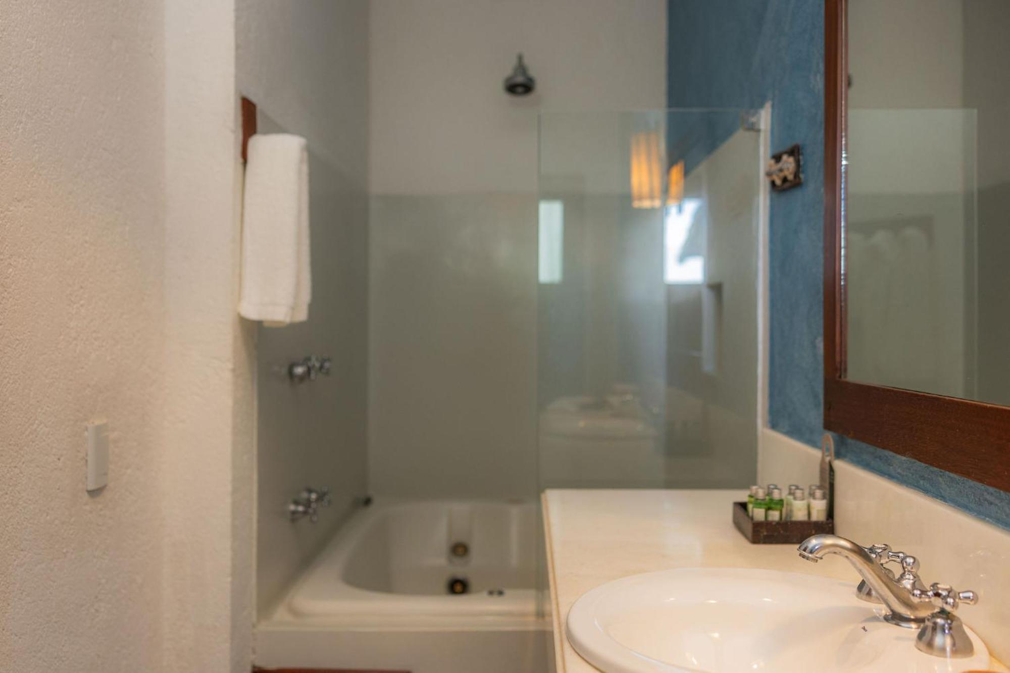 Maitei Hotel 5*